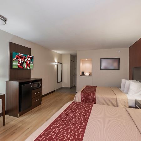 Red Roof Inn Plus+ Poughkeepsie Eksteriør billede